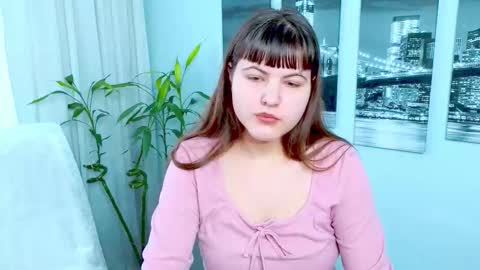 Snapshot of miss__poly chatting on 01-16-26, 08:18 miss__poly online show from 01-16-26, 08:18