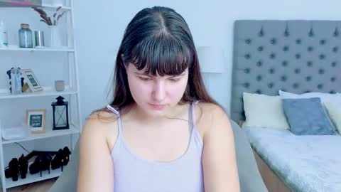 Snapshot of miss__poly chatting on 02-08-26, 01:47 miss__poly online show from 02-08-26, 01:47