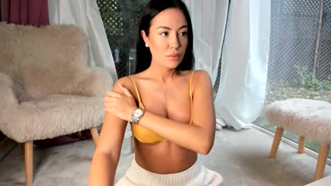 Miss Tanya online show from 10-16-25, 09:10