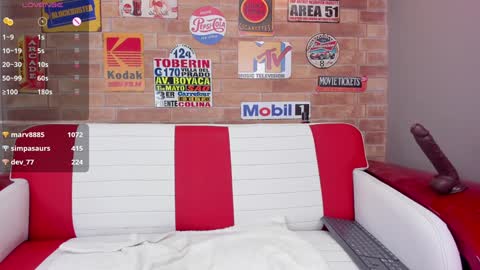 Zoe online show from 12-18-24, 09:18