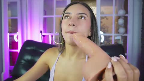 Zoe online show from 03-27-26, 06:18