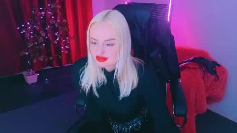 miss_alice_silver online show from 05-03-26, 07:20