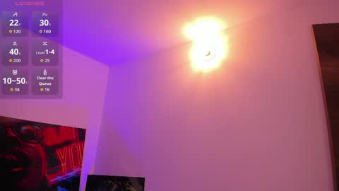 Snapshot of miss_alisse chatting on 05-20-26, 06:30 miss_alisse online show from 05-20-26, 06:30