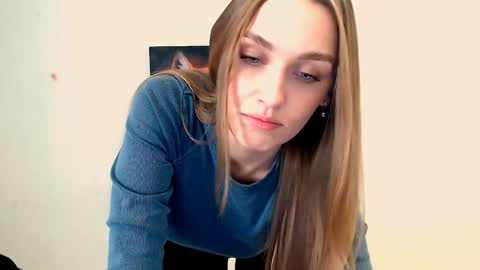 Snapshot of miss_angelina_ chatting on 10-07-25, 05:59 Angelina online show from 10-07-25, 05:59