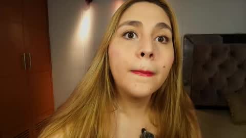 Anny online show from 01-07-26, 01:41