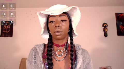 Aria Diaz online show from 09-30-25, 12:10