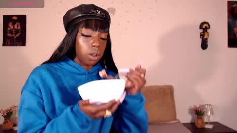 Aria Diaz online show from 10-10-25, 12:15