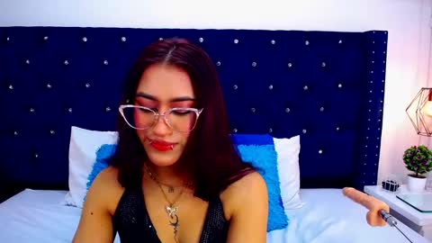 Snapshot of miss_ariss chatting on 10-25-25, 05:26 miss_ariss online show from 10-25-25, 05:26