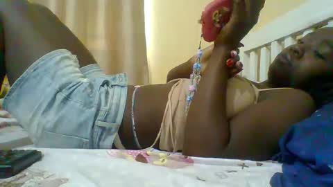 miss_atitude online show from 09-17-25, 05:53