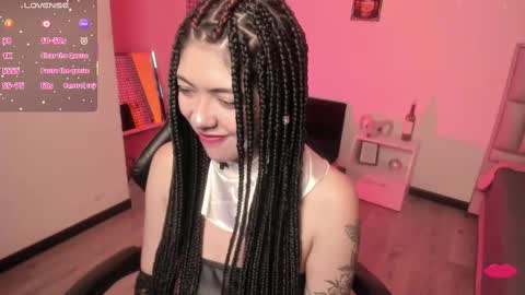 Aurora online show from 09-10-25, 01:05