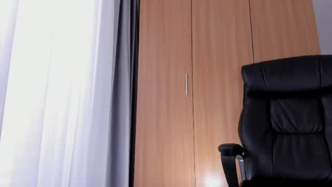 Ivy online show from 05-08-26, 11:15