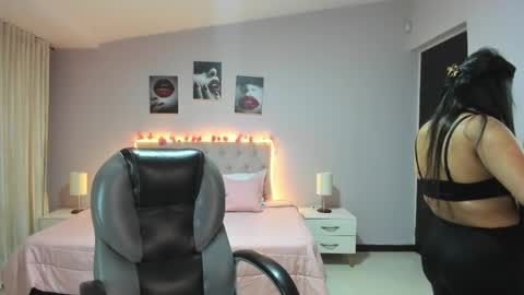 Cataleya online show from 05-30-26, 11:40