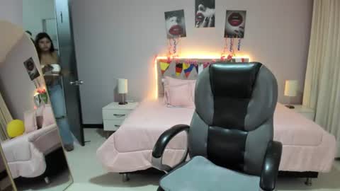 Cataleya online show from 06-27-26, 11:37