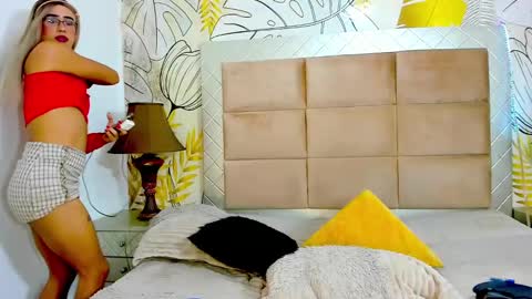 miss_channellx online show from 02-17-25, 09:08