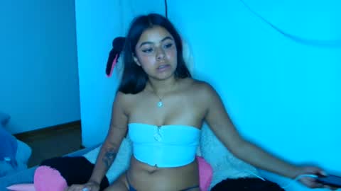 Snapshot of miss_chellsea chatting on 04-04-26, 04:48 miss_chellsea online show from 04-04-26, 04:48