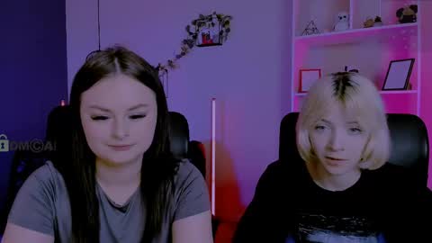 miss_courtney online show from 04-14-26, 08:42