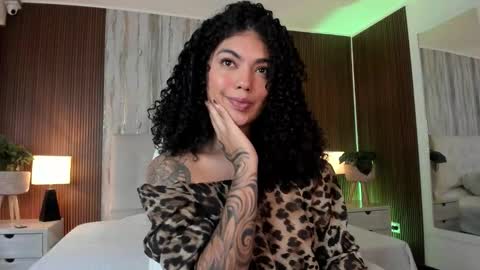 CANDELA CASTRO  online show from 01-13-26, 11:37