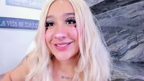 Danika online show from 10-11-25, 11:09