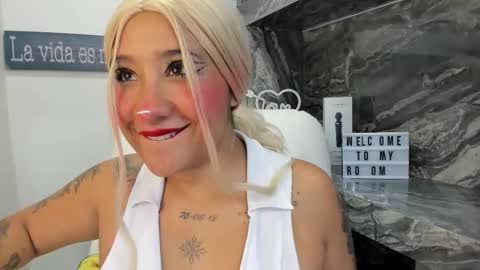 Danika online show from 11-10-25, 11:09