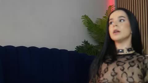 Denise online show from 11-22-25, 08:41