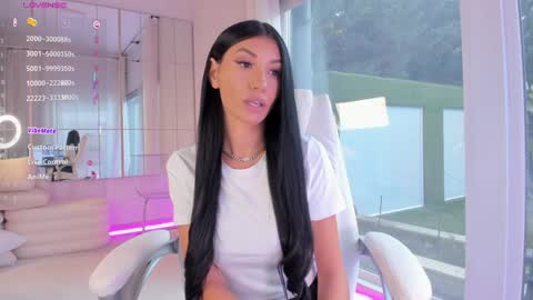 miss_diamond__ online show from 12-19-25, 08:10