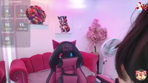 Melanie online show from 12-17-25, 12:33