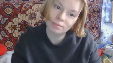 Snapshot of miss_elistia_ chatting on 04-13-26, 11:16 Elis online show from 04-13-26, 11:16
