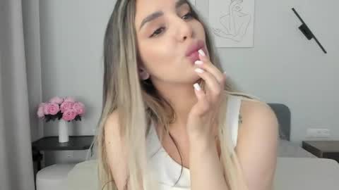 Emily online show from 04-29-26, 11:33
