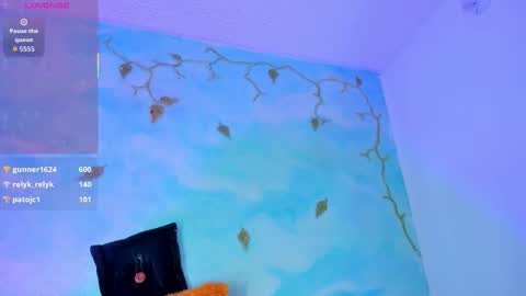 Snapshot of miss_evans_ chatting on 09-23-25, 11:13 miss_evans_ online show from 09-23-25, 11:13