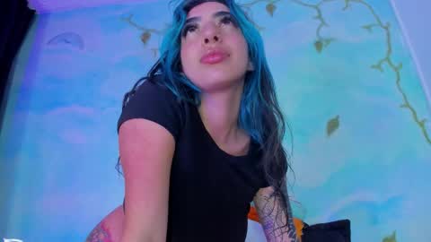 Snapshot of miss_evans_ chatting on 10-23-25, 09:41 miss_evans_ online show from 10-23-25, 09:41