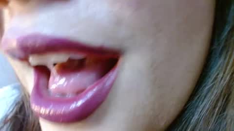 Snapshot of miss_evoleth2 chatting on 03-03-26, 01:23 Miss Evoleth online show from 03-03-26, 01:23