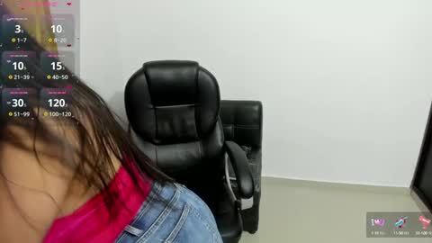 miss_eylens online show from 03-04-25, 12:39