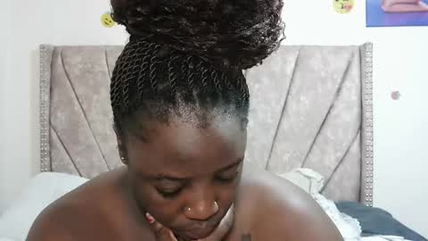 Snapshot of miss_godess chatting on 11-04-25, 04:22 miss_godess online show from 11-04-25, 04:22