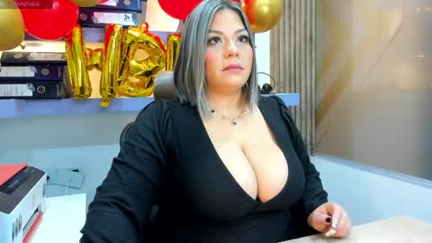 Snapshot of miss_horney chatting on 04-02-26, 12:36 miss_horney online show from 04-02-26, 12:36