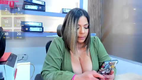 Snapshot of miss_horney chatting on 08-03-26, 10:46 miss_horney online show from 08-03-26, 10:46