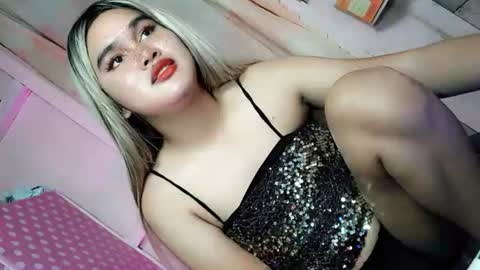miss_horny139736 online show from 06-17-26, 04:19