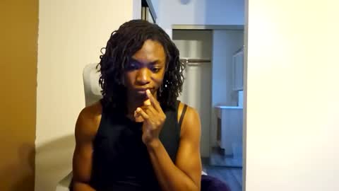 Snapshot of miss_ivory chatting on 02-24-26, 01:03 Miss Ivory online show from 02-24-26, 01:03