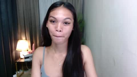 Snapshot of miss_jhes chatting on 03-25-26, 09:26 Jhes online show from 03-25-26, 09:26