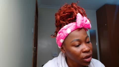 Miss Kiarrafit online show from 12-04-24, 07:50