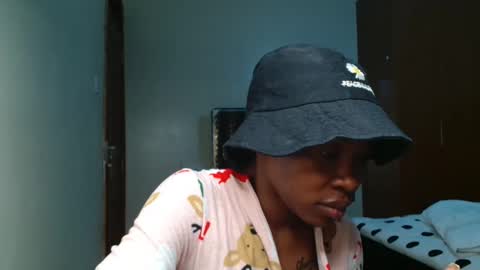 Miss Kiarrafit online show from 12-10-24, 08:16