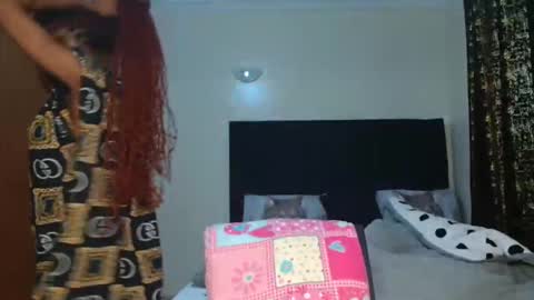 Miss Kiarrafit online show from 01-26-25, 06:37