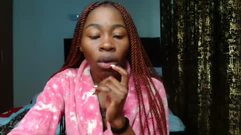 Miss Kiarrafit online show from 02-08-25, 04:47
