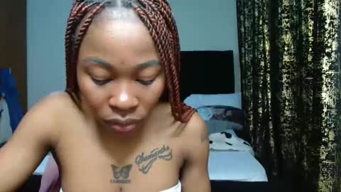 Miss Kiarrafit online show from 02-15-25, 06:55