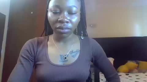 Miss Kiarrafit online show from 09-23-25, 08:06
