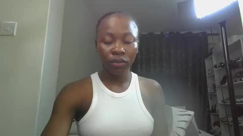 Miss Kiarrafit online show from 01-05-26, 05:27