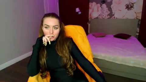miss_kiten online show from 05-06-26, 06:24