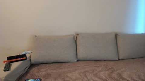 Snapshot of miss_kitty13 chatting on 10-10-25, 02:54 Kitty online show from 10-10-25, 02:54