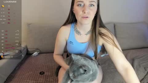 Kitty online show from 05-07-26, 02:28