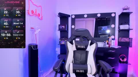 Snapshot of miss_kittyn chatting on 12-05-24, 12:41 Miss Kittyn online show from 12-05-24, 12:41