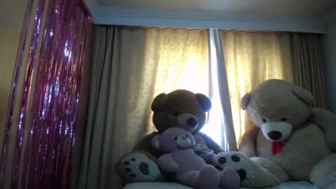 lilieth  online show from 12-01-24, 08:53